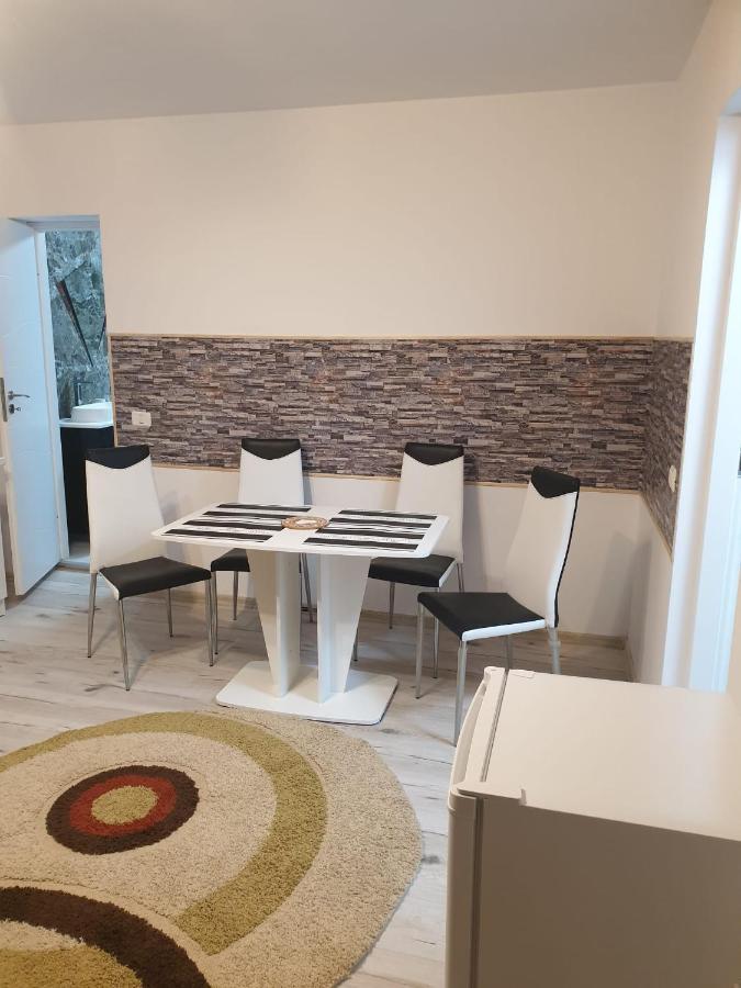 Lucky Residence Astra 1 Brasov Exterior photo