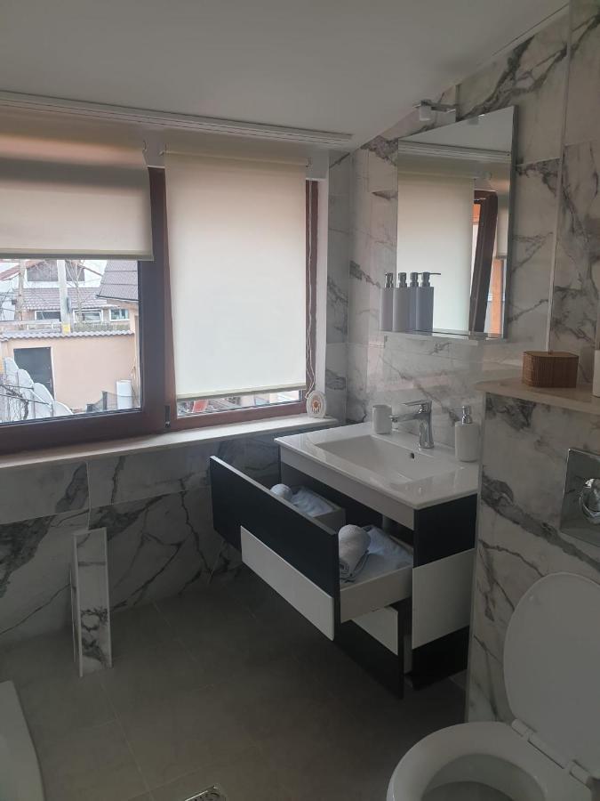 Lucky Residence Astra 1 Brasov Exterior photo